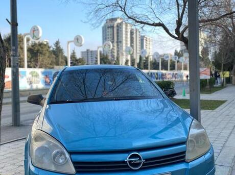 Opel Astra 2004