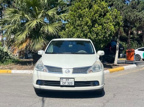 Nissan Tiida 2007
