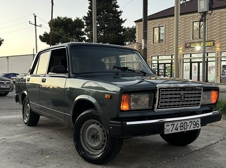 LADA (VAZ) 2107 2010