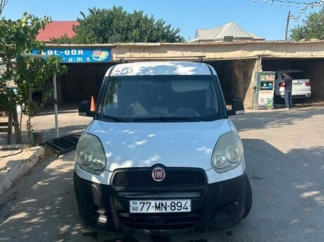 Fiat Doblo 2012