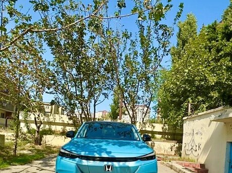 Honda e:NS1 2023