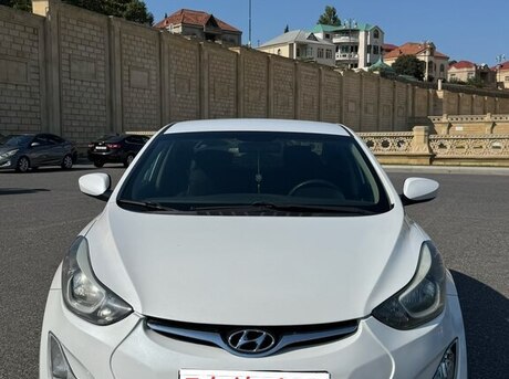 Hyundai Elantra 2015