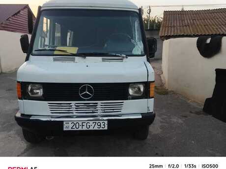 Mercedes 208 D 1994