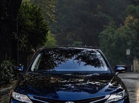 Toyota Camry 2019