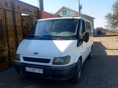 Ford Transit 2001