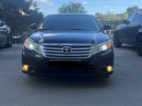 Toyota Avalon 2011