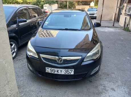 Opel Astra 2009