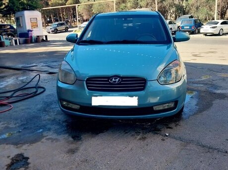 Hyundai Accent 2009