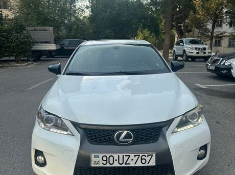 Lexus CT 200h 2012