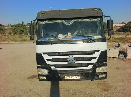 HOWO Sinotruk 2013