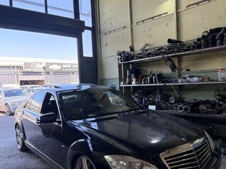 Mercedes S 350 2010