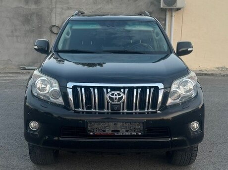 Toyota Land Cruiser Prado 2013