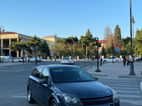 Opel Astra 2006