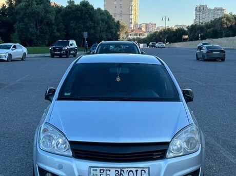 Opel Astra 2009