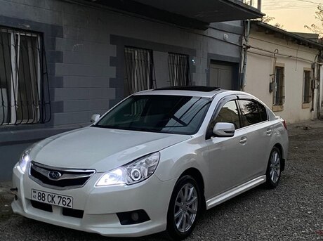 Subaru Legacy 2011
