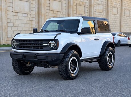 Ford Bronco 2022