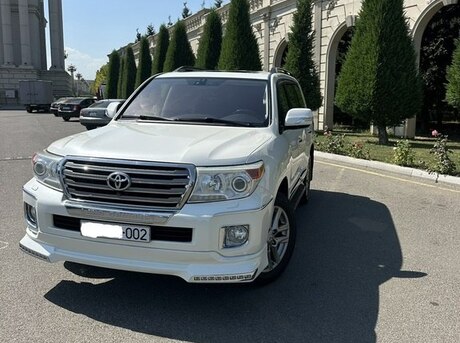 Toyota Land Cruiser 2014