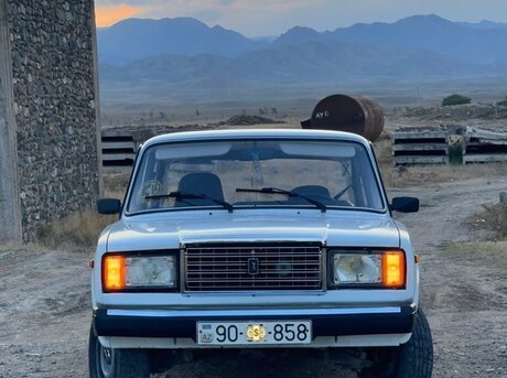 LADA (VAZ) 2107 2010