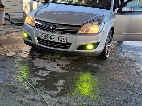 Opel Astra 2008