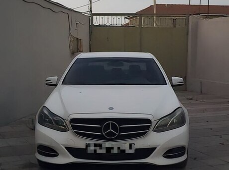 Mercedes E 220 2014