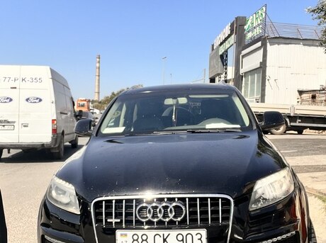 Audi Q7 2013