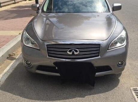 Infiniti M37 2010