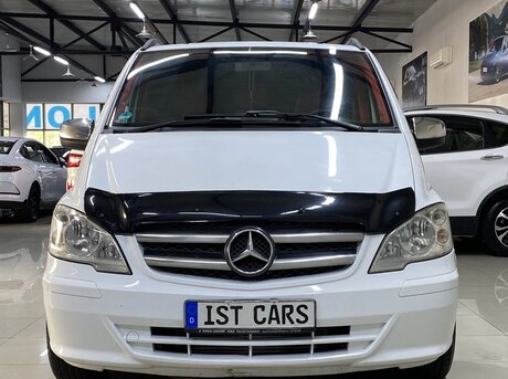 Mercedes  2011