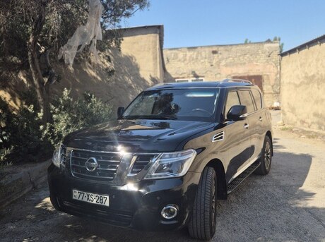 Nissan Patrol 2010
