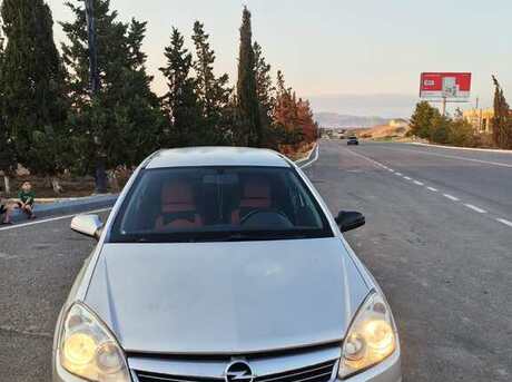 Opel Astra 2007