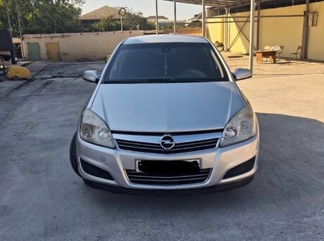 Opel Astra 2007