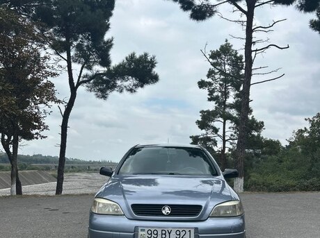 Opel Astra 2005