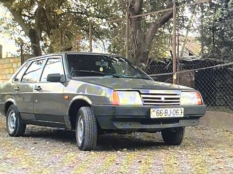 LADA (VAZ) 21099 1995