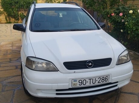 Opel Astra 2000
