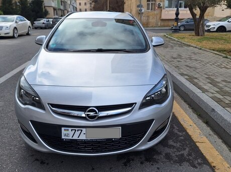 Opel Astra 2015