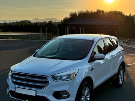 Ford Escape 2017
