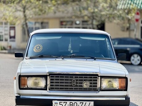 LADA (VAZ) 2107 2004
