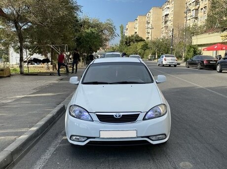 Daewoo Gentra 2014