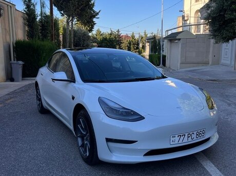 Tesla Model 3 2023