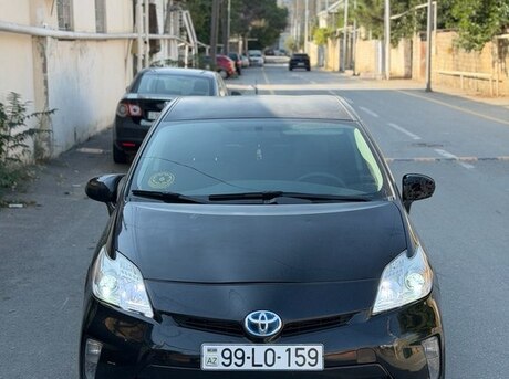 Toyota Prius 2012