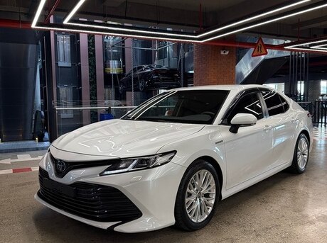 Toyota Camry 2020