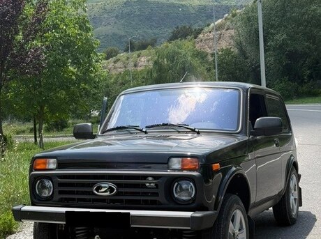 LADA (VAZ) Niva 2024