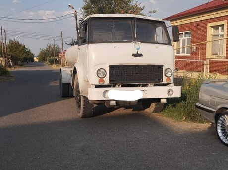 MAZ  1992