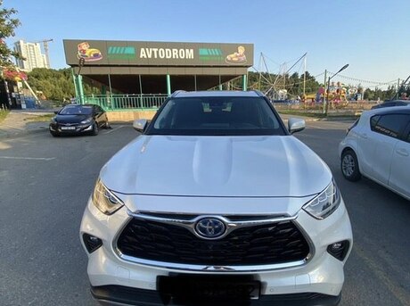Toyota Highlander 2023