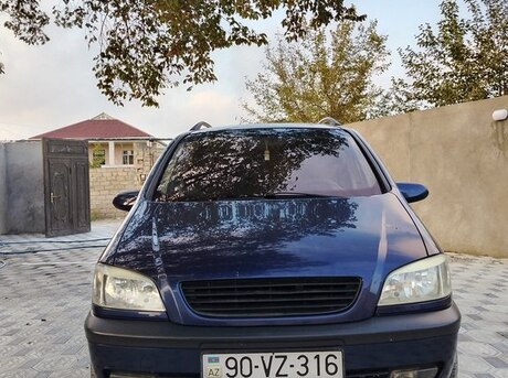 Opel Zafira 2000