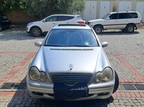 Mercedes C 220 2003