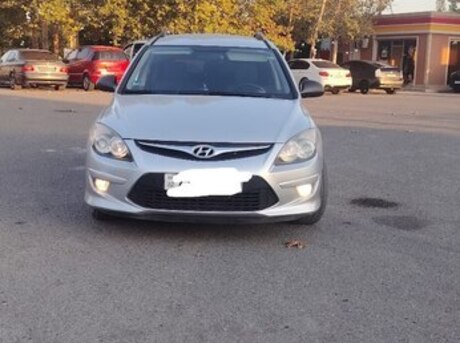 Hyundai i30 2011