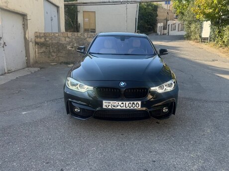 BMW 330 2016