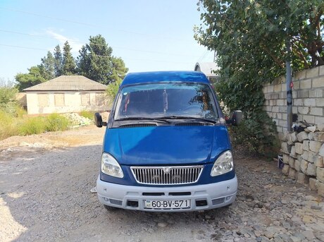 GAZ 2705 2004