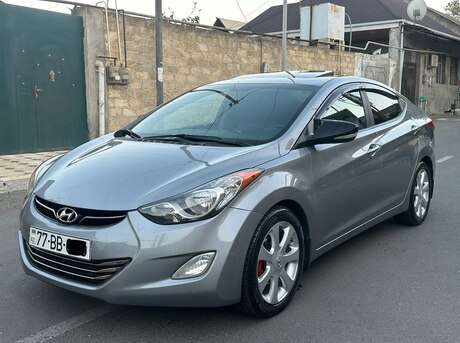 Hyundai Elantra 2013