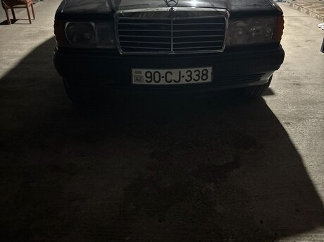 Mercedes 190 1993